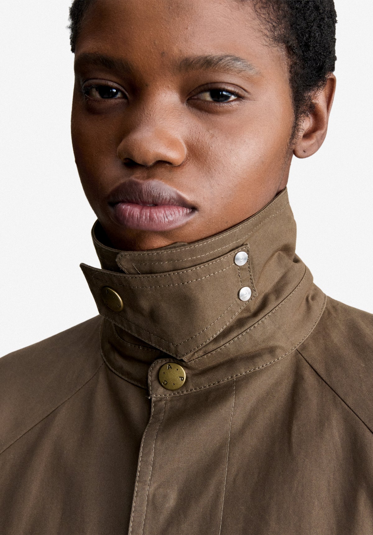 Loose-fit khaki mac in water-repellent waxed cotton - 4