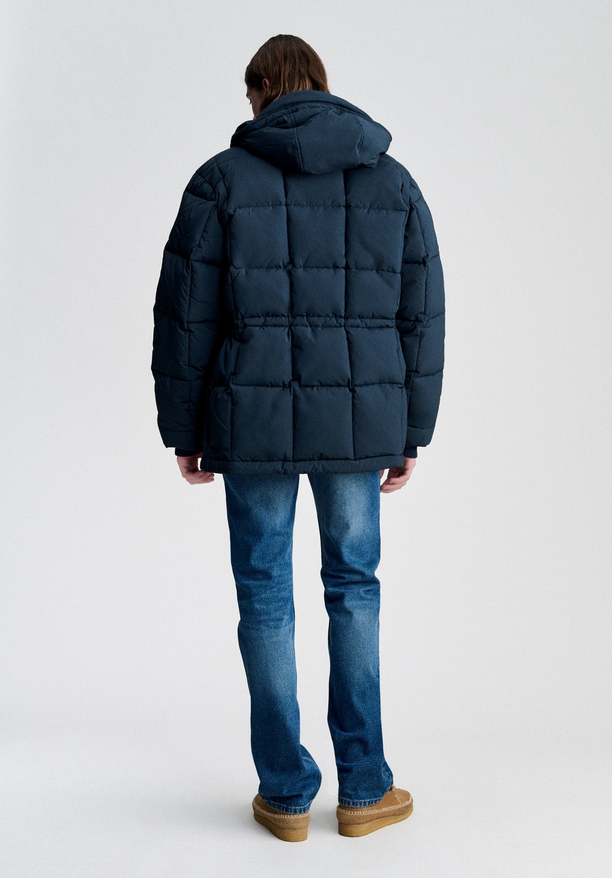 Navy blue water-repellent puffer jacket